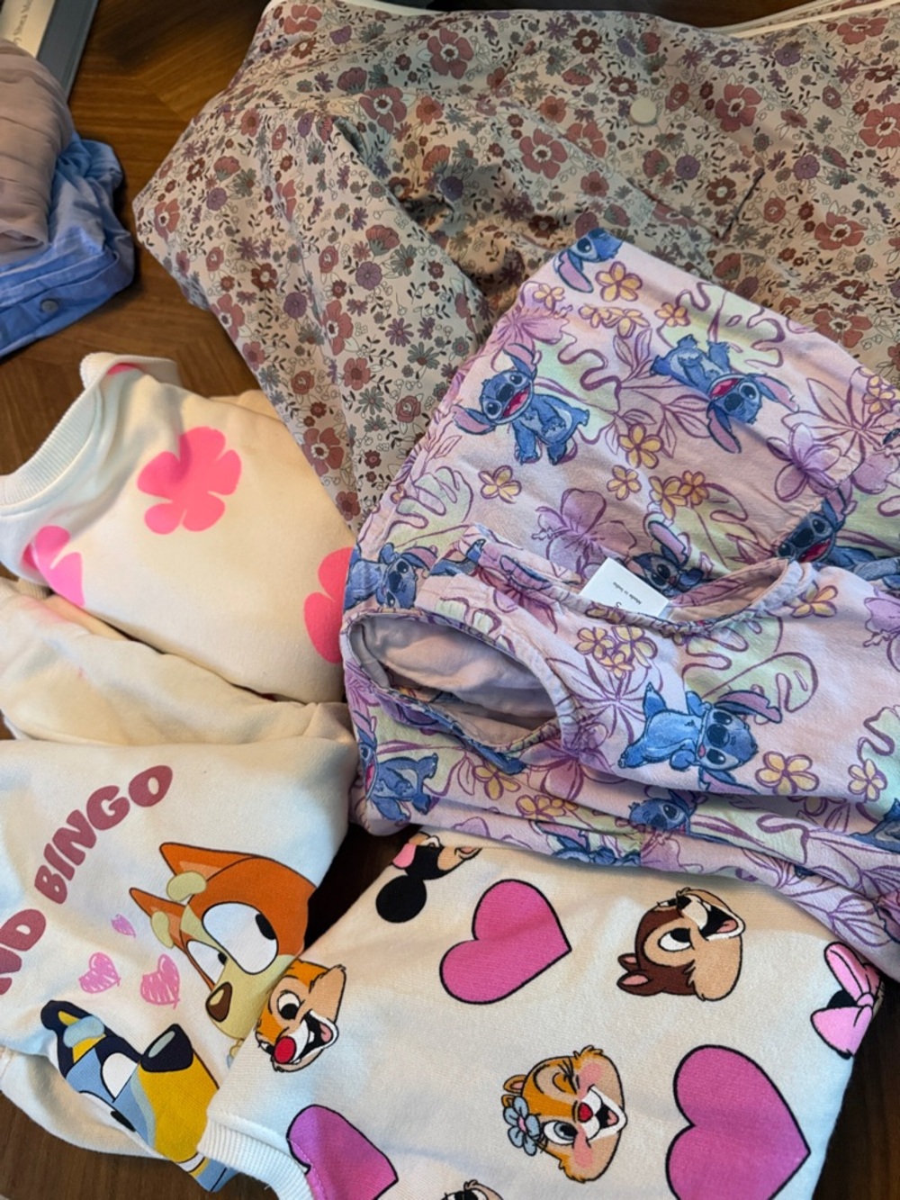 Girls Bundle Size 4–5 Zara + Disney + Bluey Sweatshirts & Dress